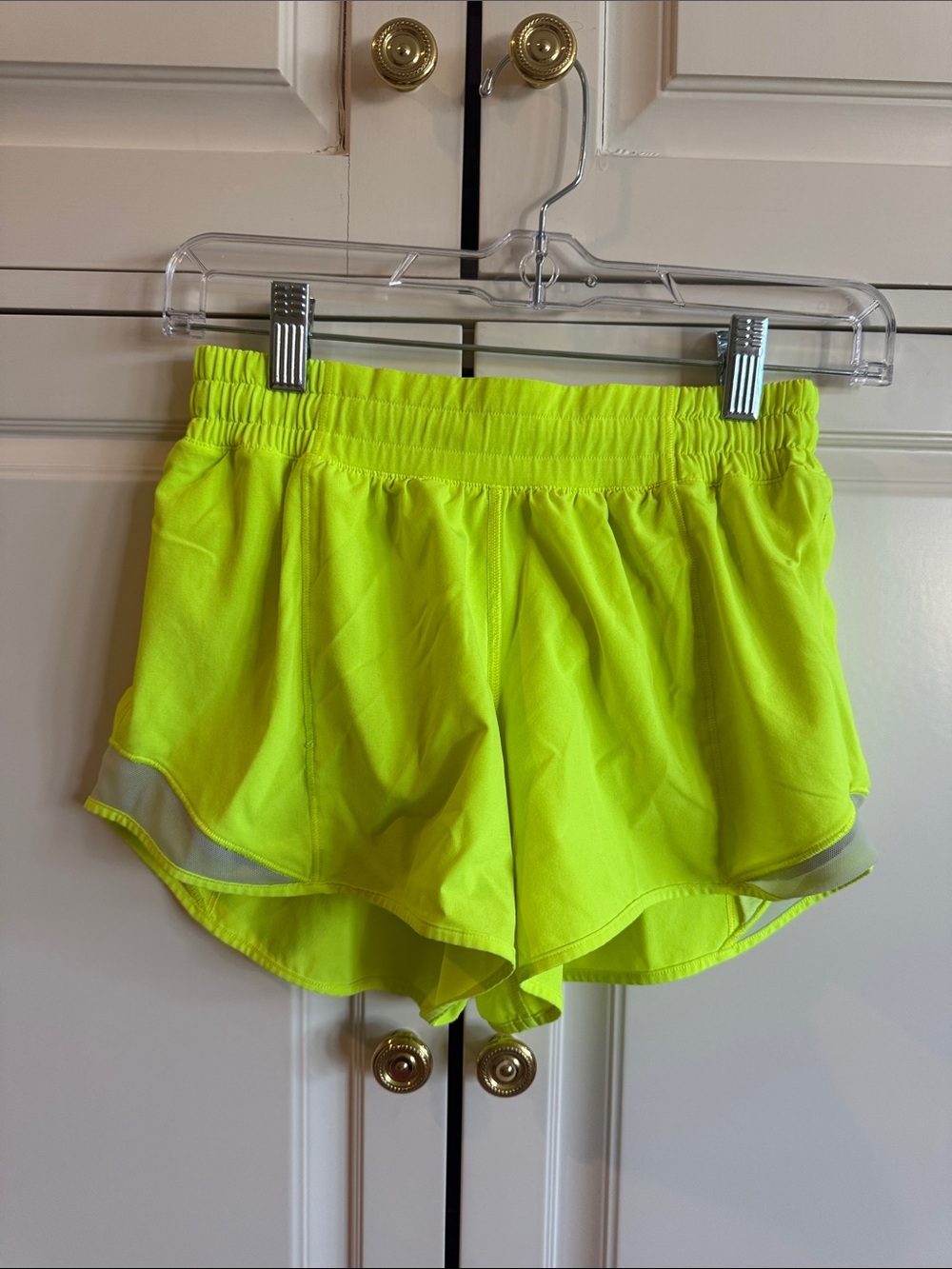 lululemon athletica Hotty Hot Neon Yellow 2.5” Shorts